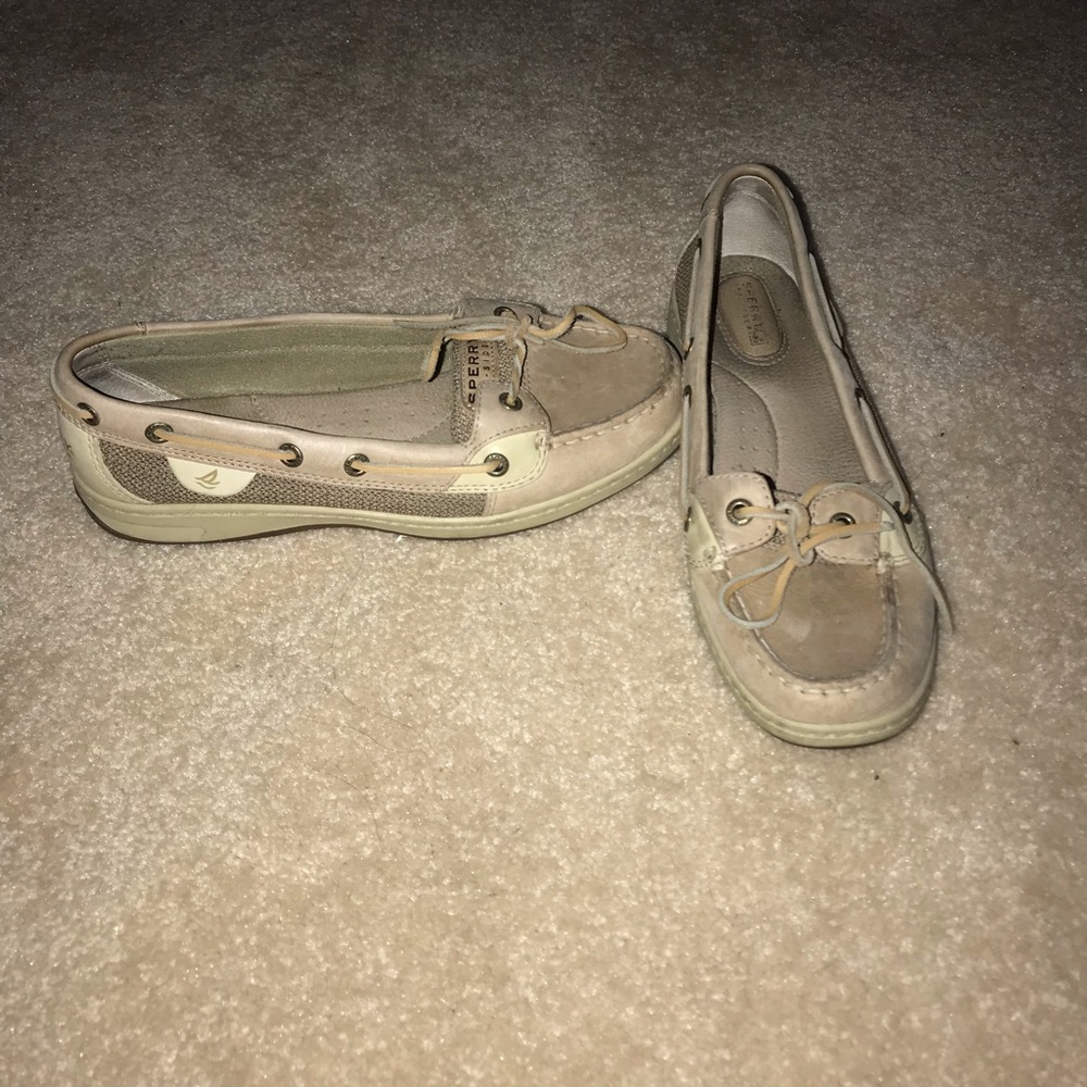 Sperry boat shoes